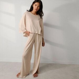 Sold Out — Lunya Linen Knit Side Slit Pant and Linen Knit Back Slit Top Set NWT